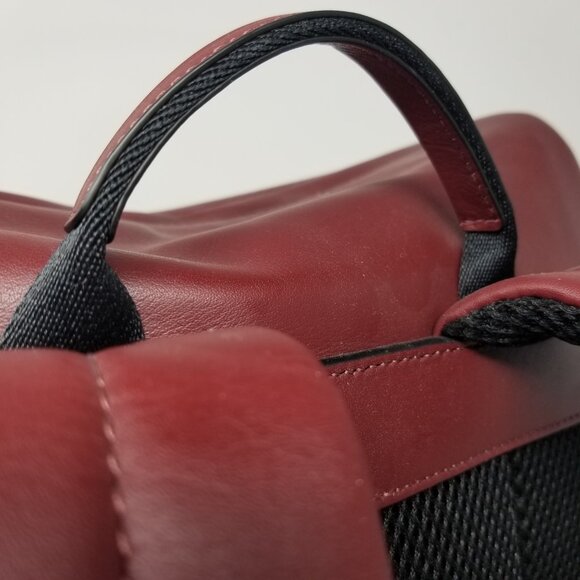 COACH Men's Burgundy Red & Black Leather Metal Buckle Drawstring Laptop Backpack - Picture 3 of 16